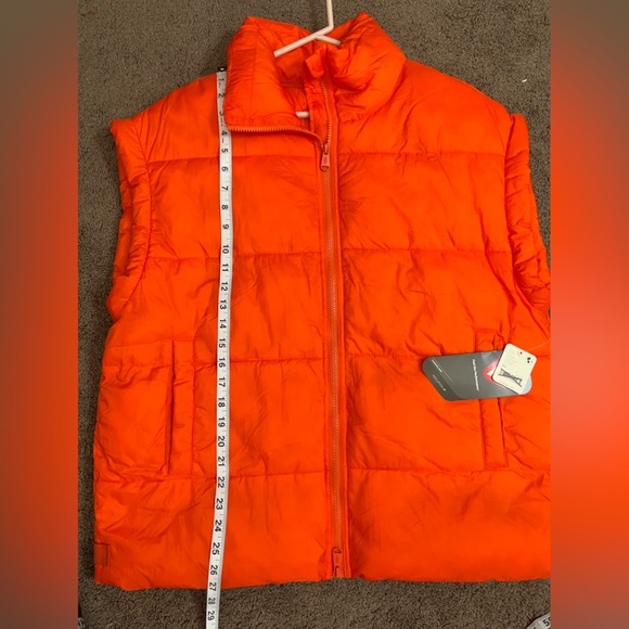 NWT Free People In a Bubble Puffer Vest, Various Sizes - Picture 6 of 9